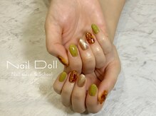 ネイルドール(Nail Doll)/べっこう×ピスタチオカラー