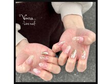 ヴィーナ リノ ネイル(Veena Lino nail)