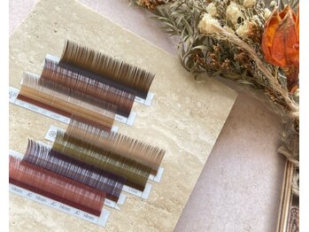 アンムート(Anmut)/カラーエクステのあるサロン