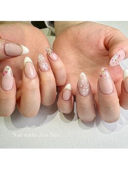 ゼンネオ(Zen Neo)/手書きフラワー・押し花ネイル