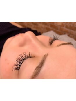 ボリュームのある目元にしたい