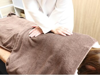 ハリステラ(HariStella)の写真/完全個室のプライベート空間で受ける美容鍼/整体/矯正施術☆つらい肩コリ・頭痛に!!全身調整60分¥6700