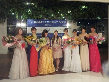 ジオリッチシフォン(giorich chiffon)/第8回ミセスグランプリ審査員