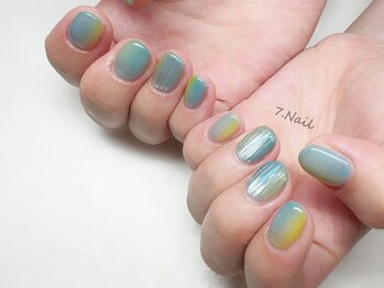 ナナネイル(7.Nail)/爽やかなきらきらネイル