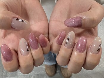 グロウ ネイル(GLOW×NAIL)/Art by RIHO