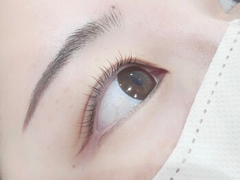 フィアラ 四条烏丸店(Fiara)/まつ毛パーマ