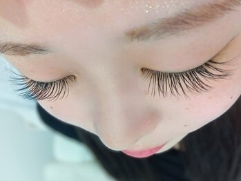 シャルム みなとみらい(SHARME)の写真/ナチュラル綺麗を大切にしている当店だからこそのこだわりカラー！エクステはお好きな色をMIXできます！