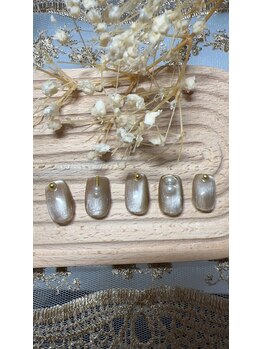 プルメリアドット(Plumeria.)/ヌーディーマグネットネイル