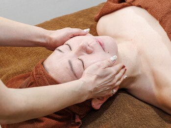 サロンドセイリオス(salon de SEIRIOS)/