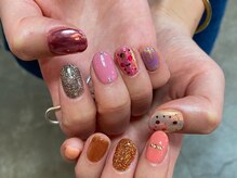 カーティシーネイルズ(curtisii NAILS)/色んなキラキラが光る