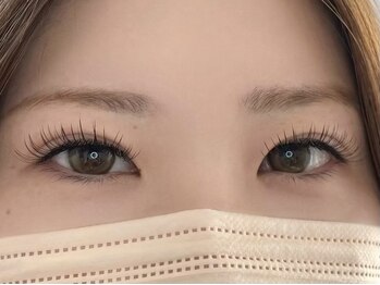 ウイル(uiru)の写真/〈オトナ可愛く♪〉自然な仕上がりで目元の魅力を引き立てる◇すっぴんでも可愛い目元に…＊