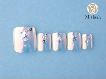 エムスラッシュ ソル センター南(M.SLASH SOL)/Footトレンドアート