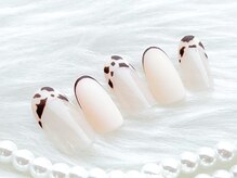 チュリップ(Tulipe)/アニマル柄×マットネイル