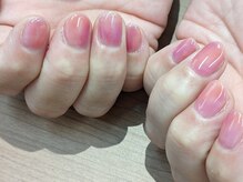 ネイルパキラ(nail pachira)/桃カラーでニュアンス