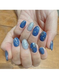 ニュアンスネイル　ブルー