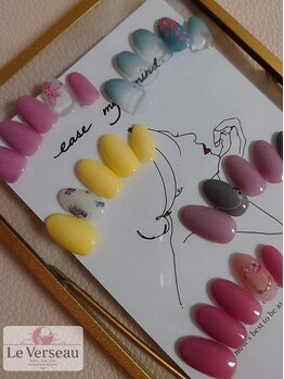 ネイルサロン ル ベルソーの写真/さりげない大人可愛さを散りばめた今っぽいシンプルdesignでこなれ感UP☆オフィスにもOKの上品ネイル♪