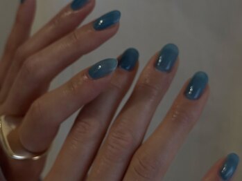 担当:藤戸 春ネイル