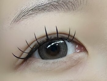 アップフォースリフト(UPforceLift)の写真/自まつ毛の事を考えた《meme オリジナル》の最新まつ毛エクステ使用★お客様の目元に合わせてご提案♪