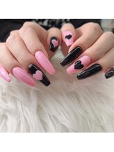 アートネイル ギャラリー(Art nail Gallery)/ピンク×ブラックのハートネイル