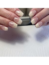 フレンチ/ホワイト