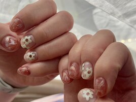 ぷっくりフラワーネイル
