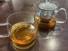 ソル(SOL.)の雰囲気（全ての施術後、9種類の中からお好きなハーブを選んで飲めます☆）