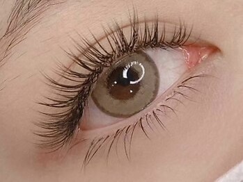 リル(Rire)の写真/まつエク初心者の方にもオススメ♪価格も手頃で、種類も豊富なまつエク☆あなたの理想の目元を叶えます！