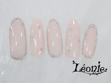 レオニー(Leonie)/囲みデザインネイル