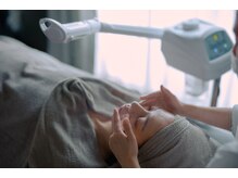 ゆりの花の雰囲気(落ち着いた店内でしっかりと肌質改善ケア)