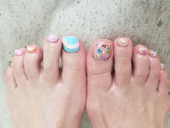 アモ(amo.)/フットネイル