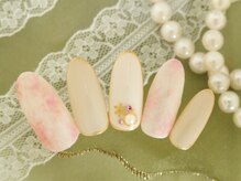 シューズネイルプロデュース/タイダイ、ラメ囲みネイル