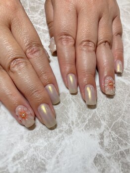 ビビ(VIVI)/お花ネイル