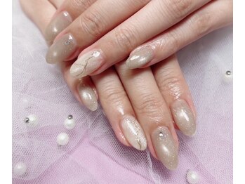 ◆グレージュネイル