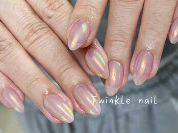 トゥインクルネイル(Twinkle Nail)/パール感オーロラネイル