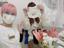 エフドット(f.)/