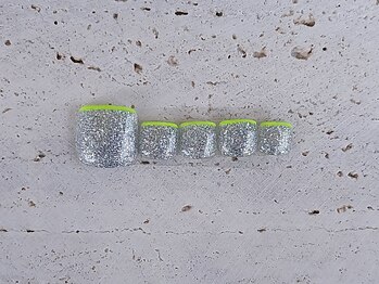 ロミー(Rommy)/フットサンプルデザイン