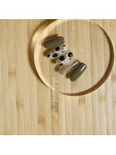 ファレノホワイト/定額ネイルデザイン/ 秋