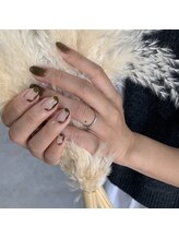 アトリエ ルー ネイルメゾン(atelier RU nail maison)/asymmetry