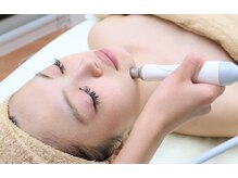 フェイシャル専門サロン ベイリーフ/ダイヤモンドピール