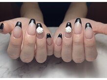 レオネイル(Leo nail)/フレンチネイル