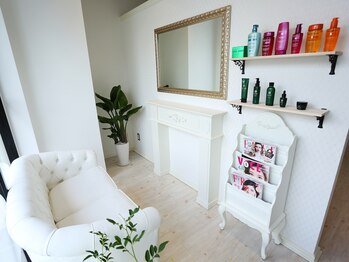 エアー プラス(Air+ PLUS)/内観