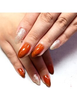 ネイルサロン ウノ 湘南平塚(UNO)/秋色 マグネット 秋ネイル2021