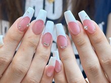 ヴィーナスネイル(Venus Nail)/チップ持ち込みデザイン