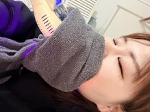 サロン エクラ(Salon E'clat)の雰囲気（光を当てている間はリラックスしてお過ごしください♪）