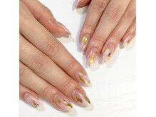 テラックス/ゴールドニュアンスネイル