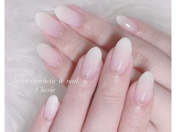 ホワイトグラデーション