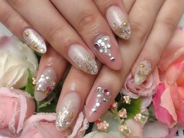 2 キラキラクリスマスネイル