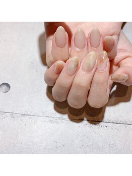 アティックネイルアトリエ(attic nail atelier)/アシメネイル★