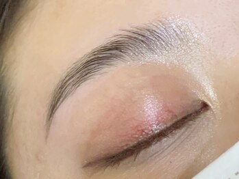 ルフリーク(Le Freak)/ハリウッドブロウリフト