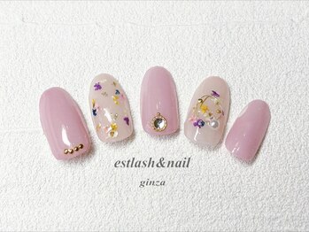 エストラッシュアンドネイル 銀座店(est lash&nail)/小花ネイル